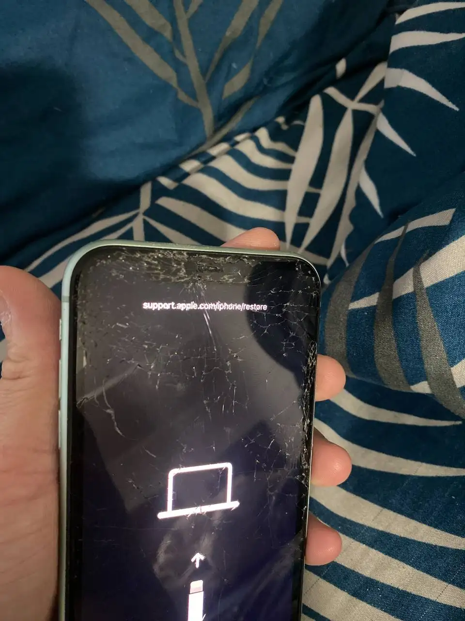 iPhone 11 128 ГБ Зелёный - Смартфоны (Электроника) в Уфа