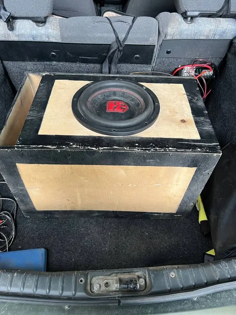 Продам саб Molot 10 и усилитель Amp 900 - 2114 в Уфа