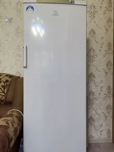 Морозильник Indesit бу - Аксессуары для гаджетов в Уфа