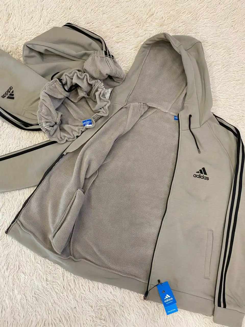 Спортивный костюм Adidas