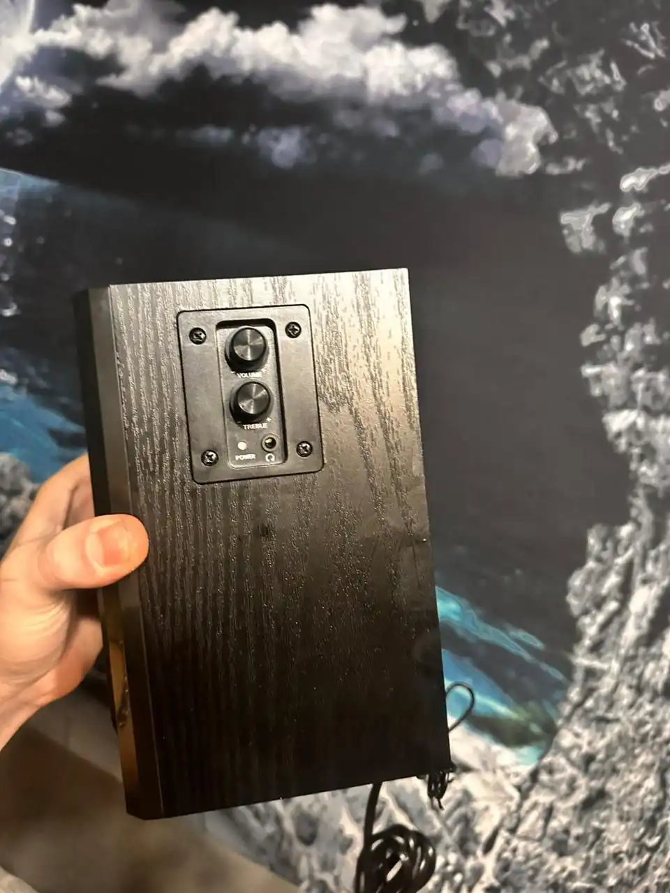 Продажа мультимедийных колонок SVEN SPS-619 2.0