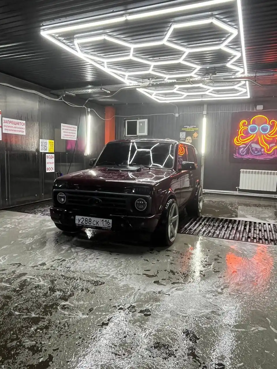 Продажа Нивы 21214 2014 года