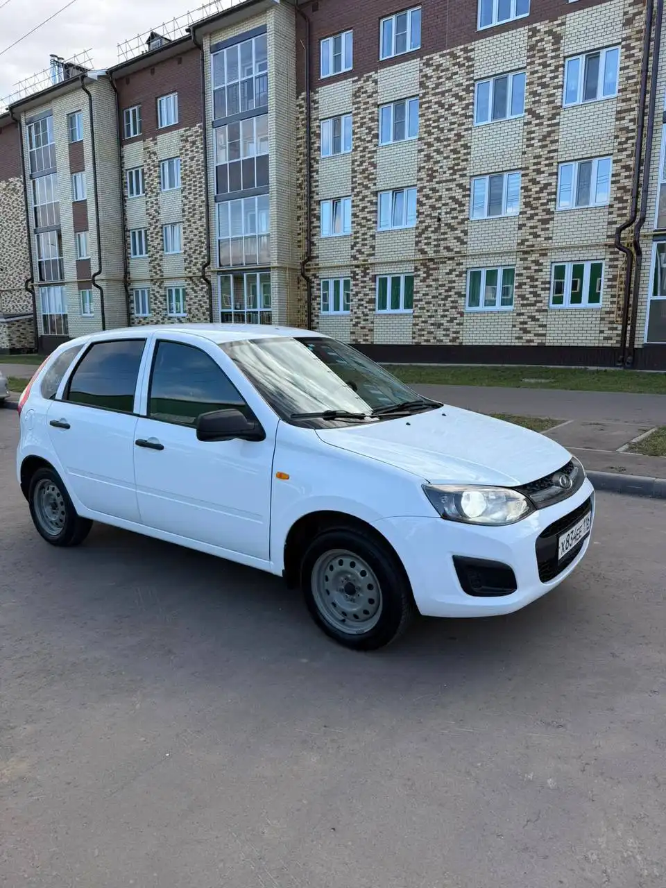 Лада Калина 2 2015 года