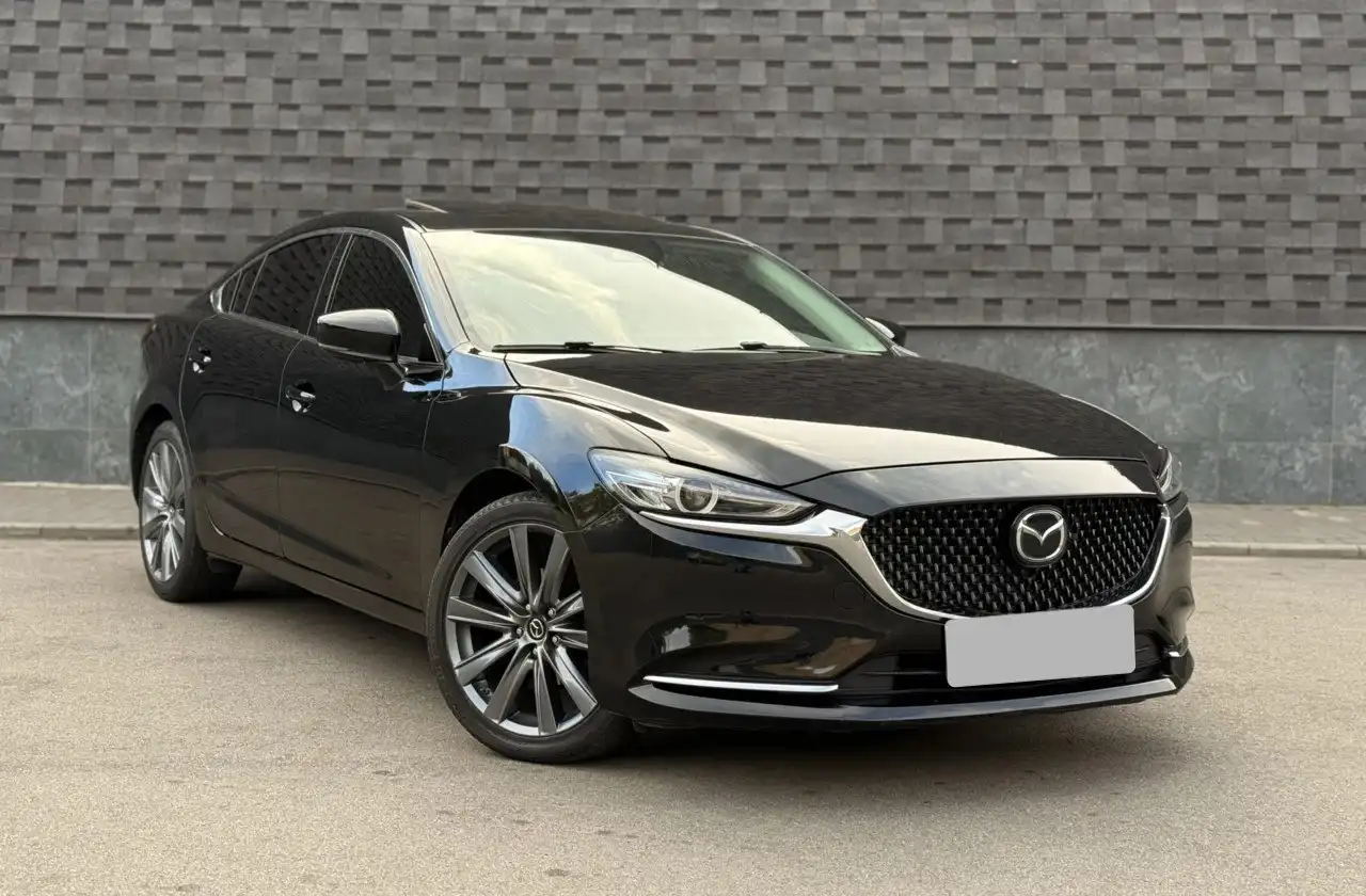 Mazda 6 2019 года, черный цвет, 84 тыс. км пробег