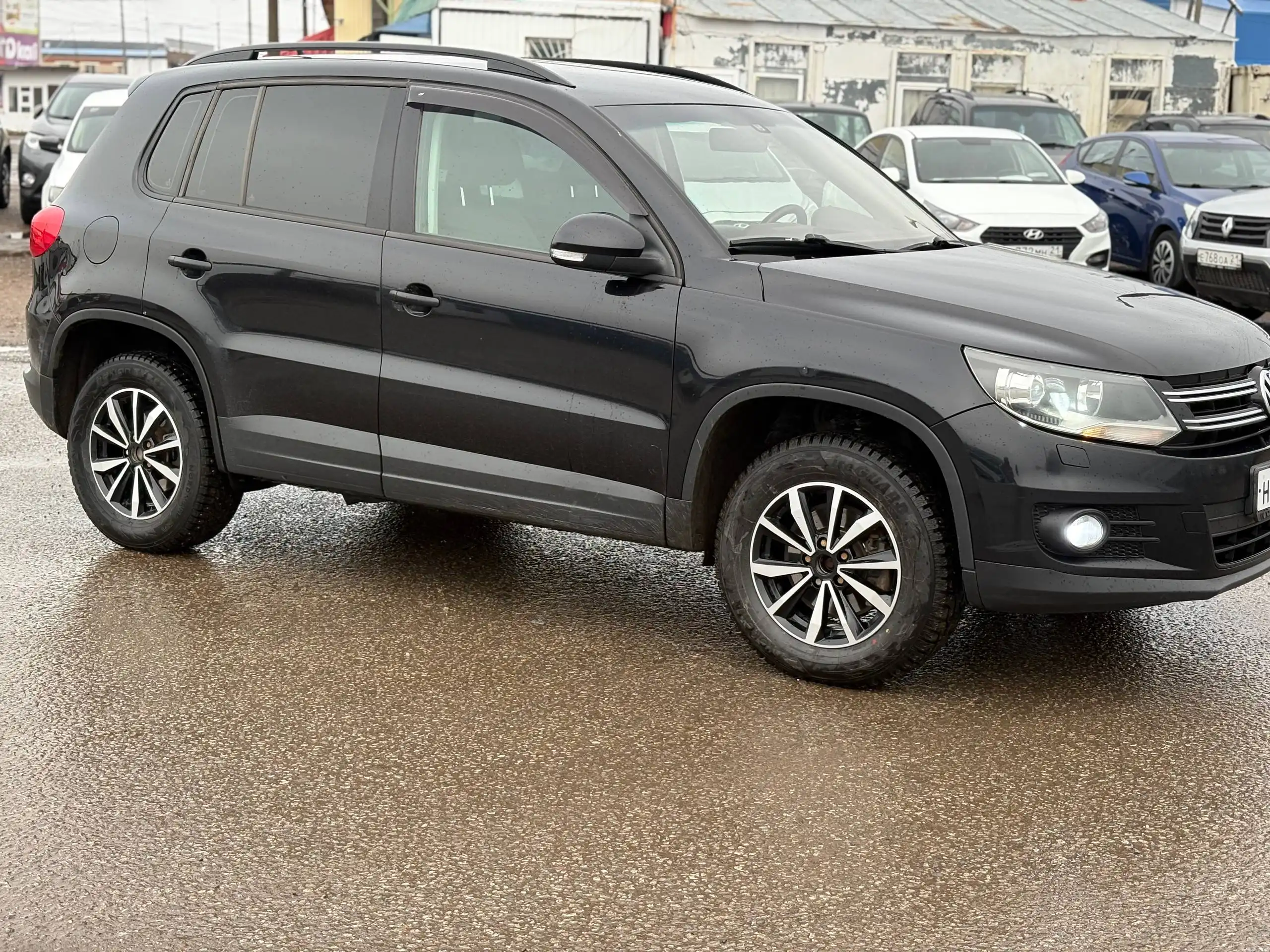 Volkswagen Tiguan 2013 года в отличном состоянии
