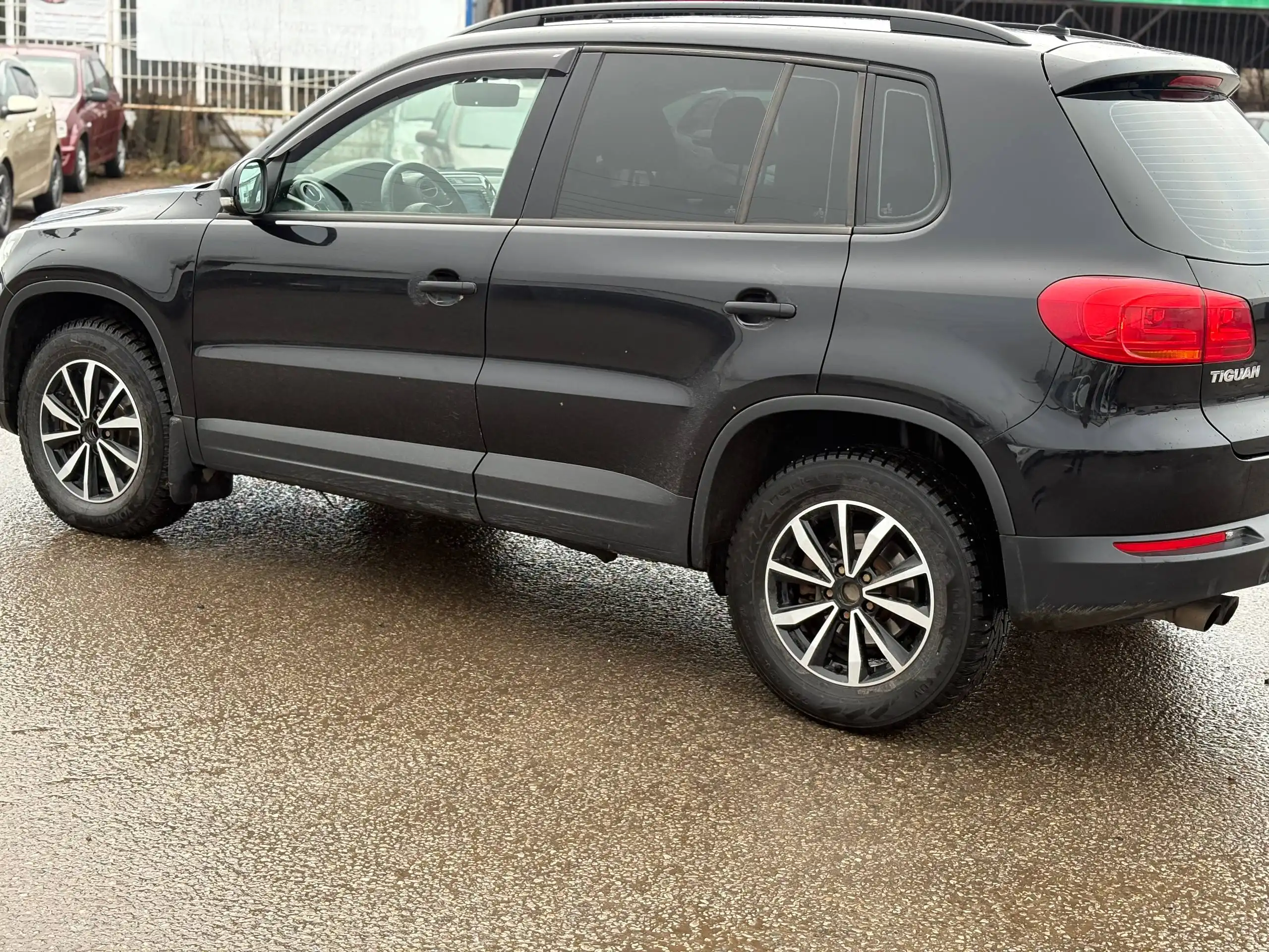 Volkswagen Tiguan 2013 года в отличном состоянии