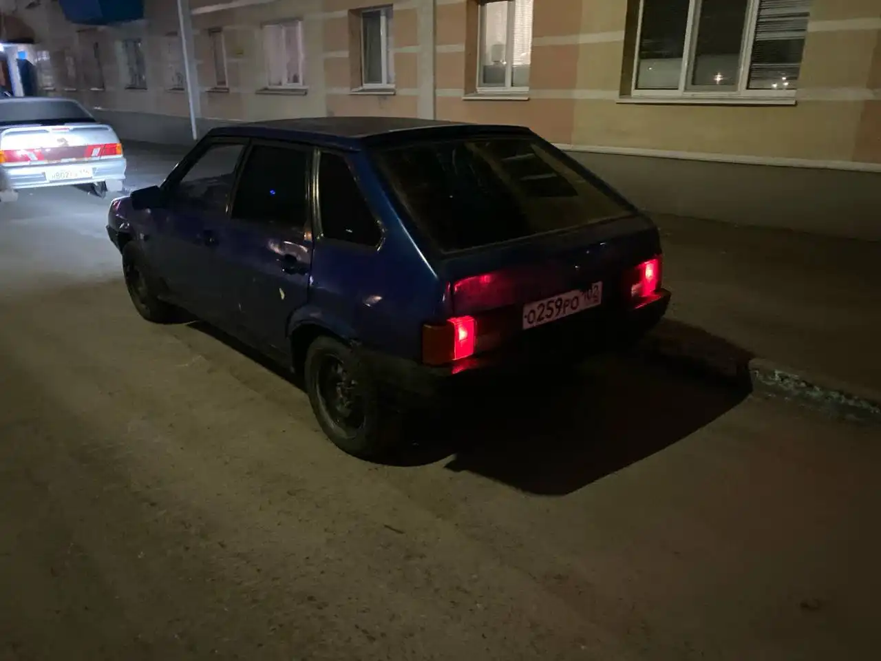 Продажа автомобиля ВАЗ 2003 года