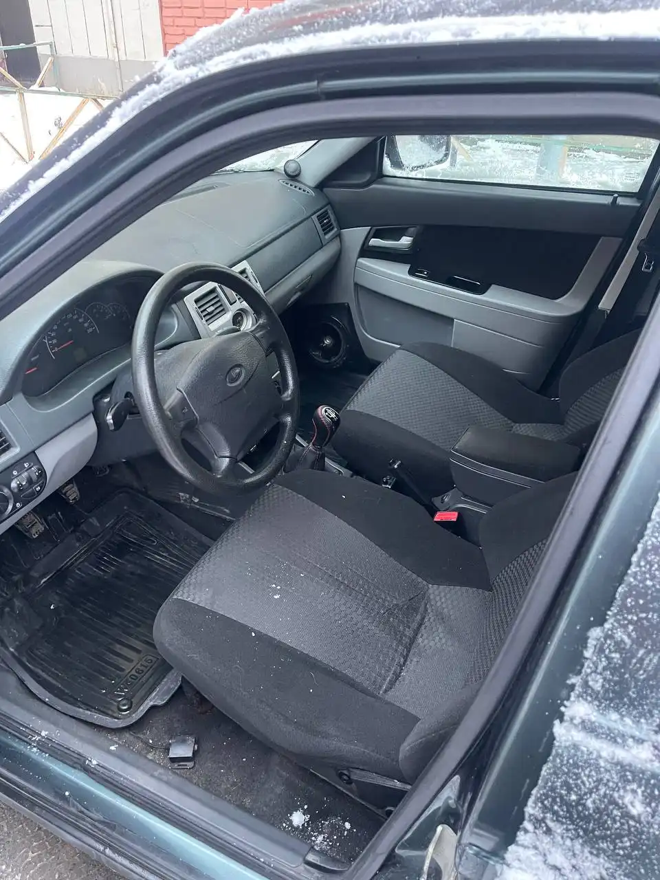 Продажа Лада Приора 2010 года выпуска