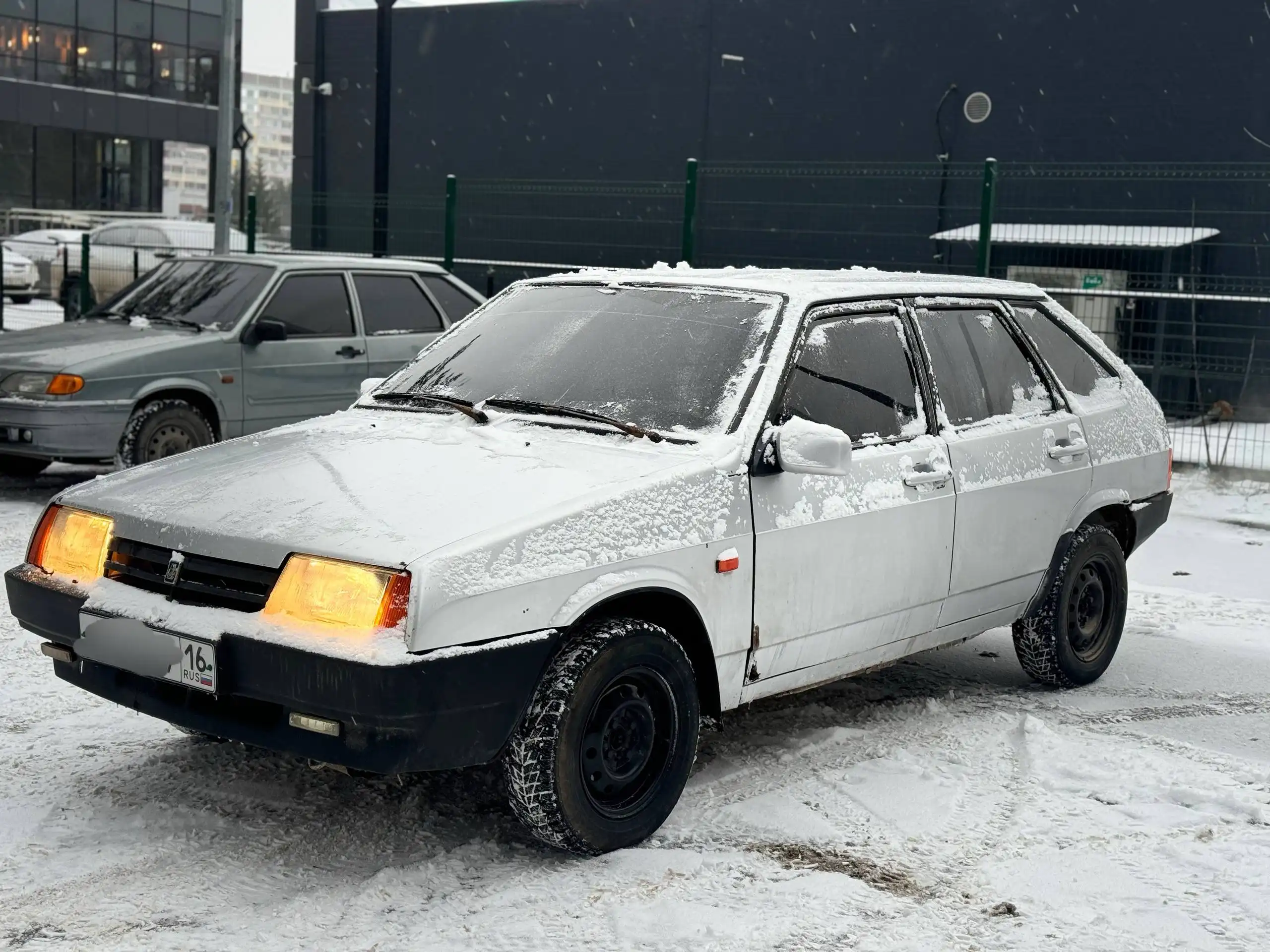 ВАЗ 2109 2003 года