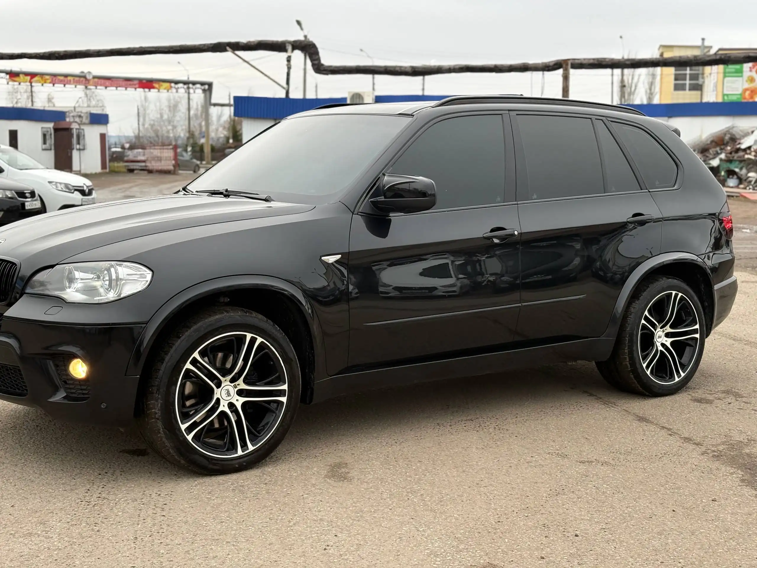 BMW X5 2012 года в отличном состоянии
