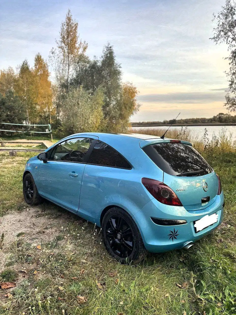 Продается Opel Corsa D (2-ой рестайлинг) 2011 года