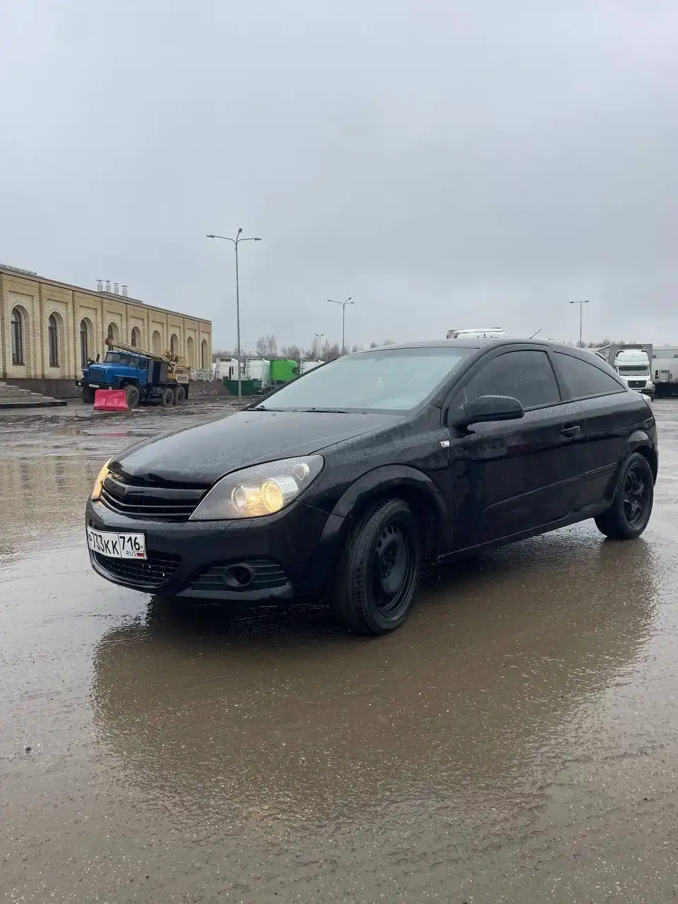 Opel Astra GTC 1.6 рестайлинг 2007 года