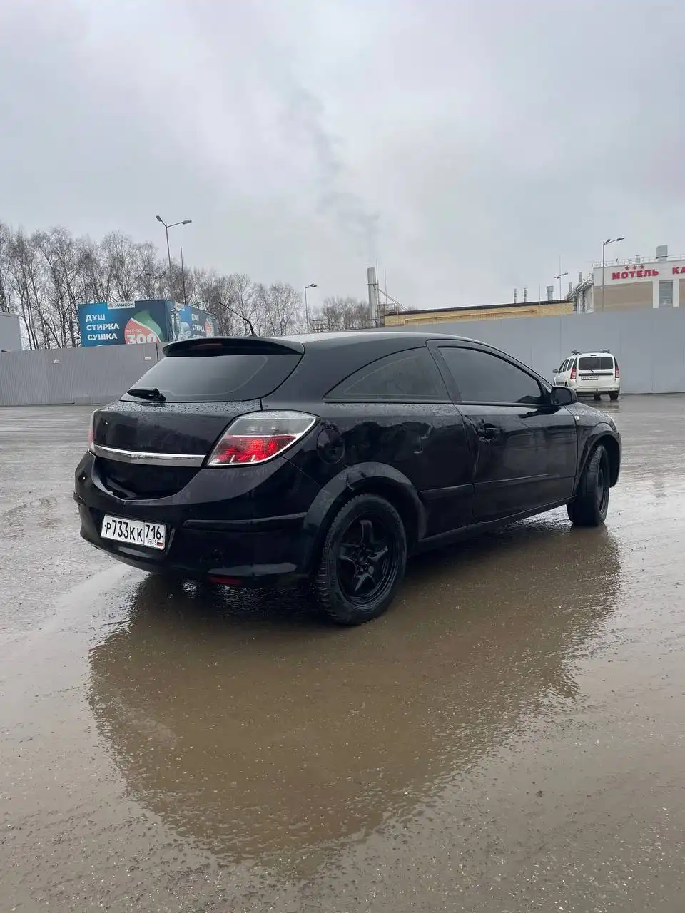 Opel Astra GTC 1.6 рестайлинг 2007 года