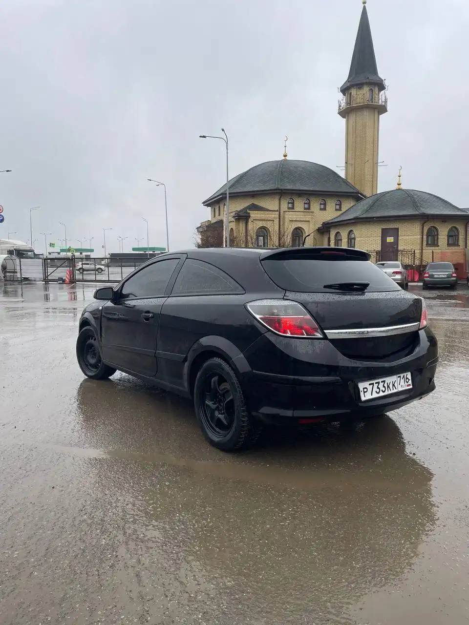 Opel Astra GTC 1.6 рестайлинг 2007 года