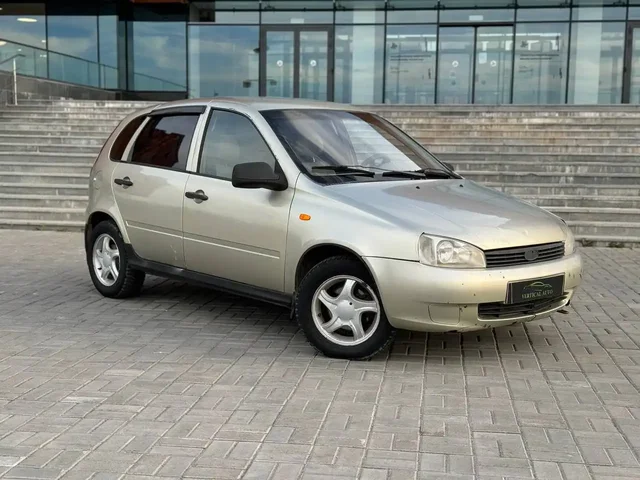 Продажа LADA Kalina 2011 года с кондиционером и ESP - Авто в Казань