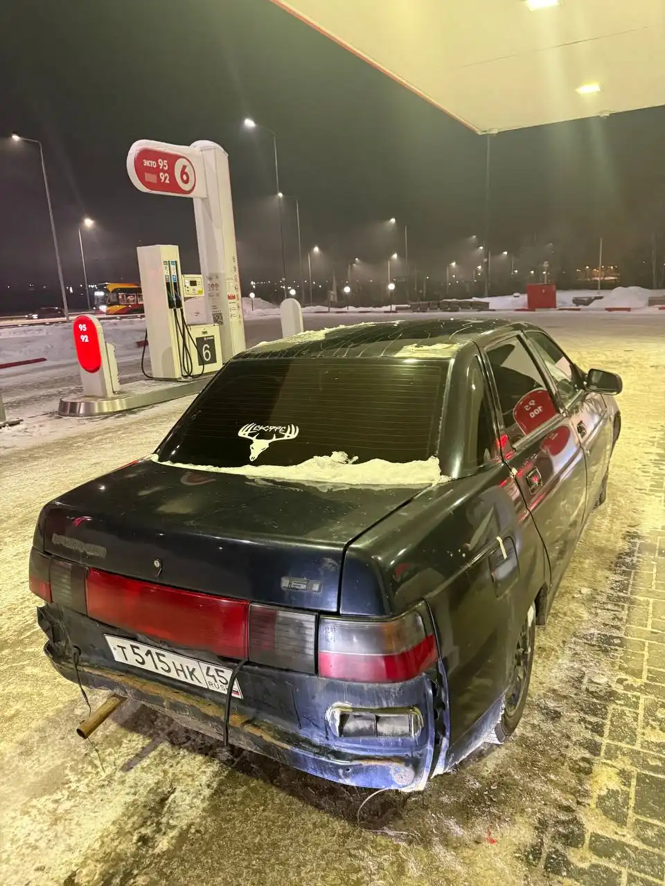 ВАЗ 2110 2006 года с дисками и зимней резиной
