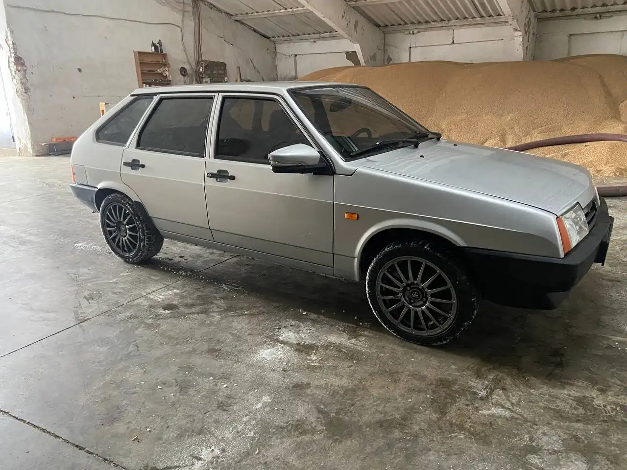 Продажа автомобиля ВАЗ 2114