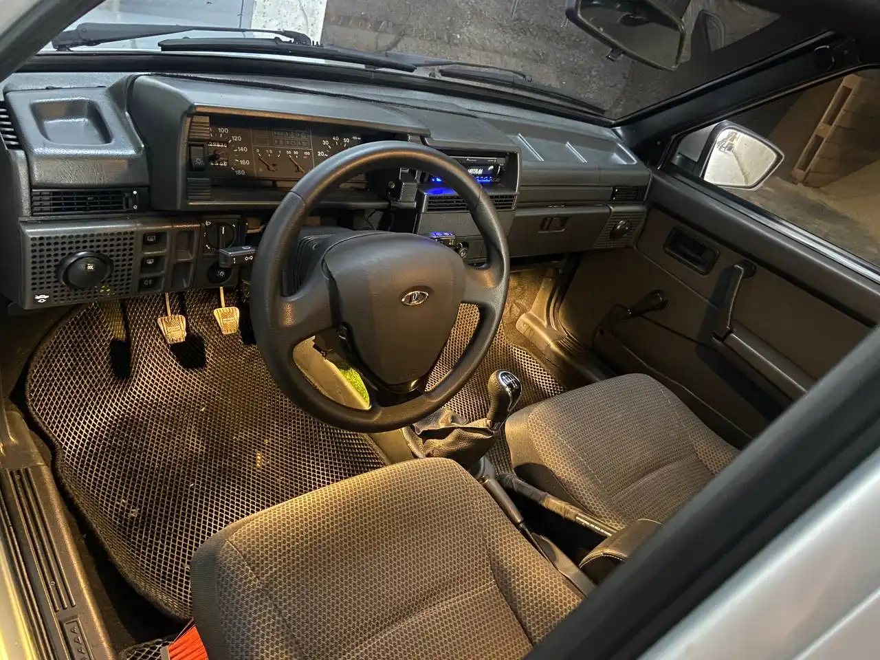 Продажа автомобиля ВАЗ 2114