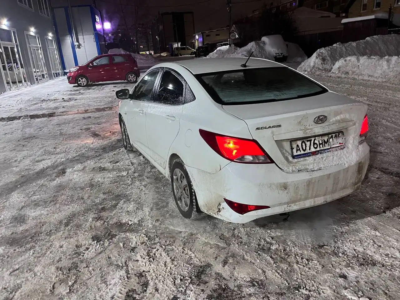 Продажа автомобиля 2016 года с механической коробкой передач