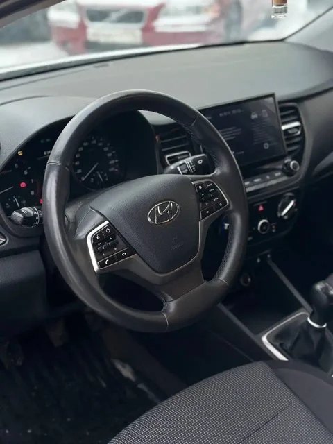 Продажа Hyundai Solaris 2022 1.6 МТ - частное объявление в Казань