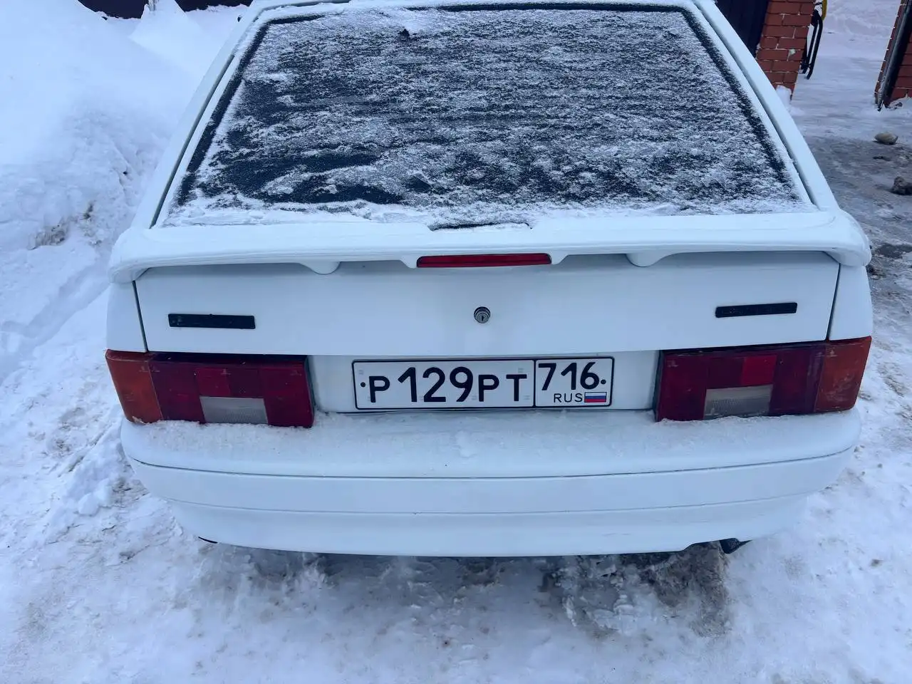 ВАЗ 2114 2011 года выпуска