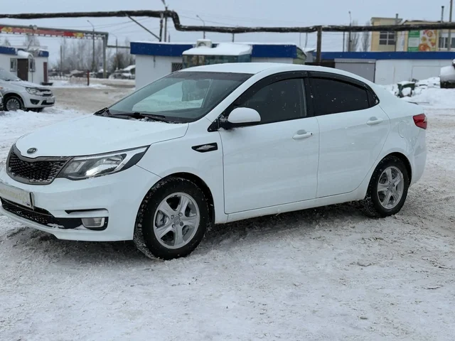 Kia Rio 2013 года в отличном состоянии - Грузовики в Казань