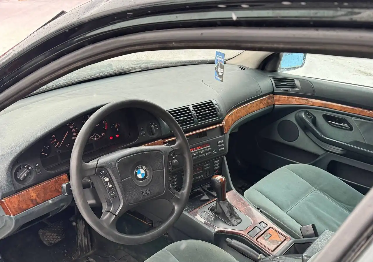 BMW 5 серии (E39) в отличном состоянии - Легковые автомобили (Авто) в Екатеринбург