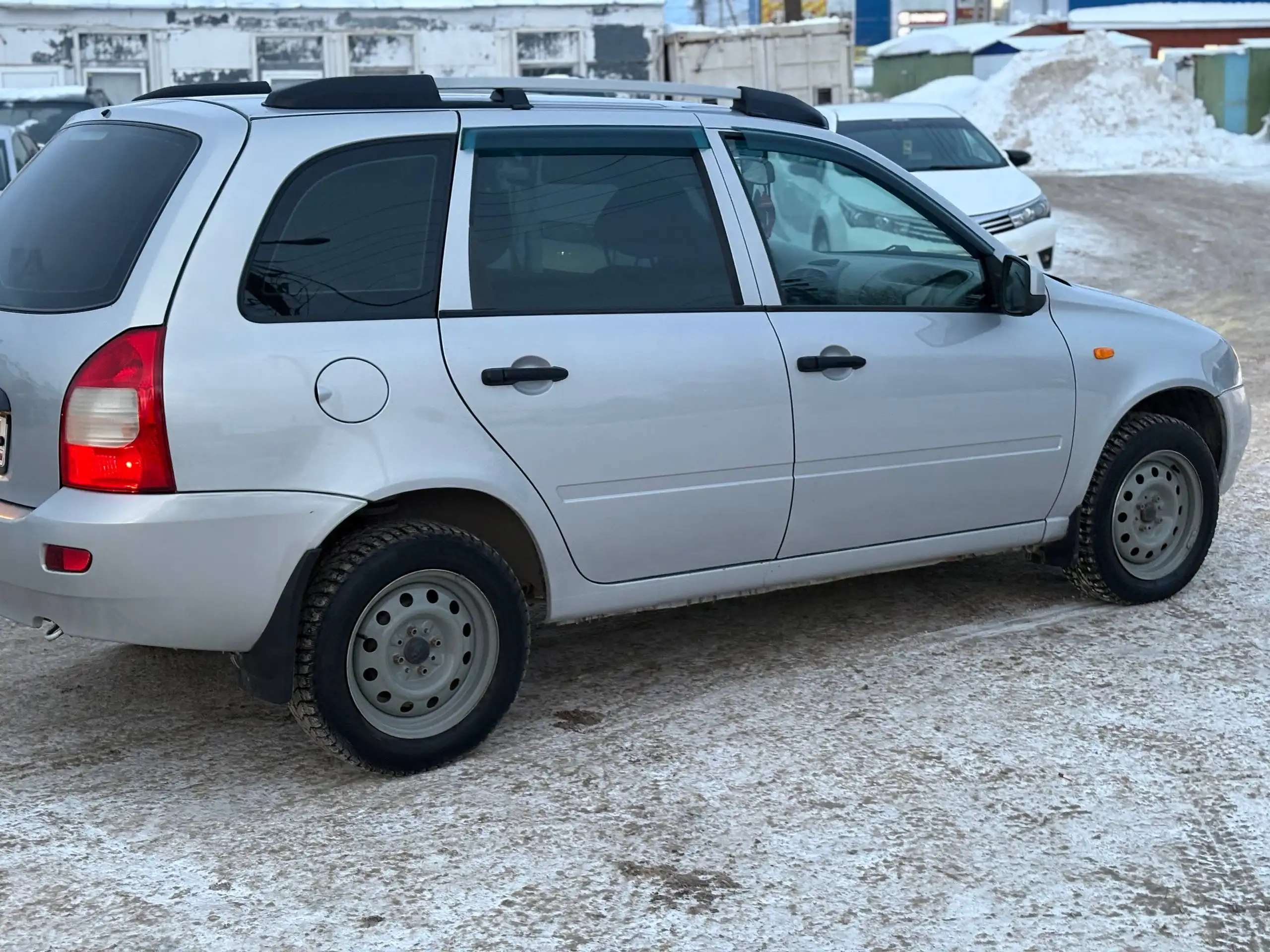 Продажа Lada Kalina 2011 года в отличном состоянии - Легковые автомобили (Авто) в Канаш