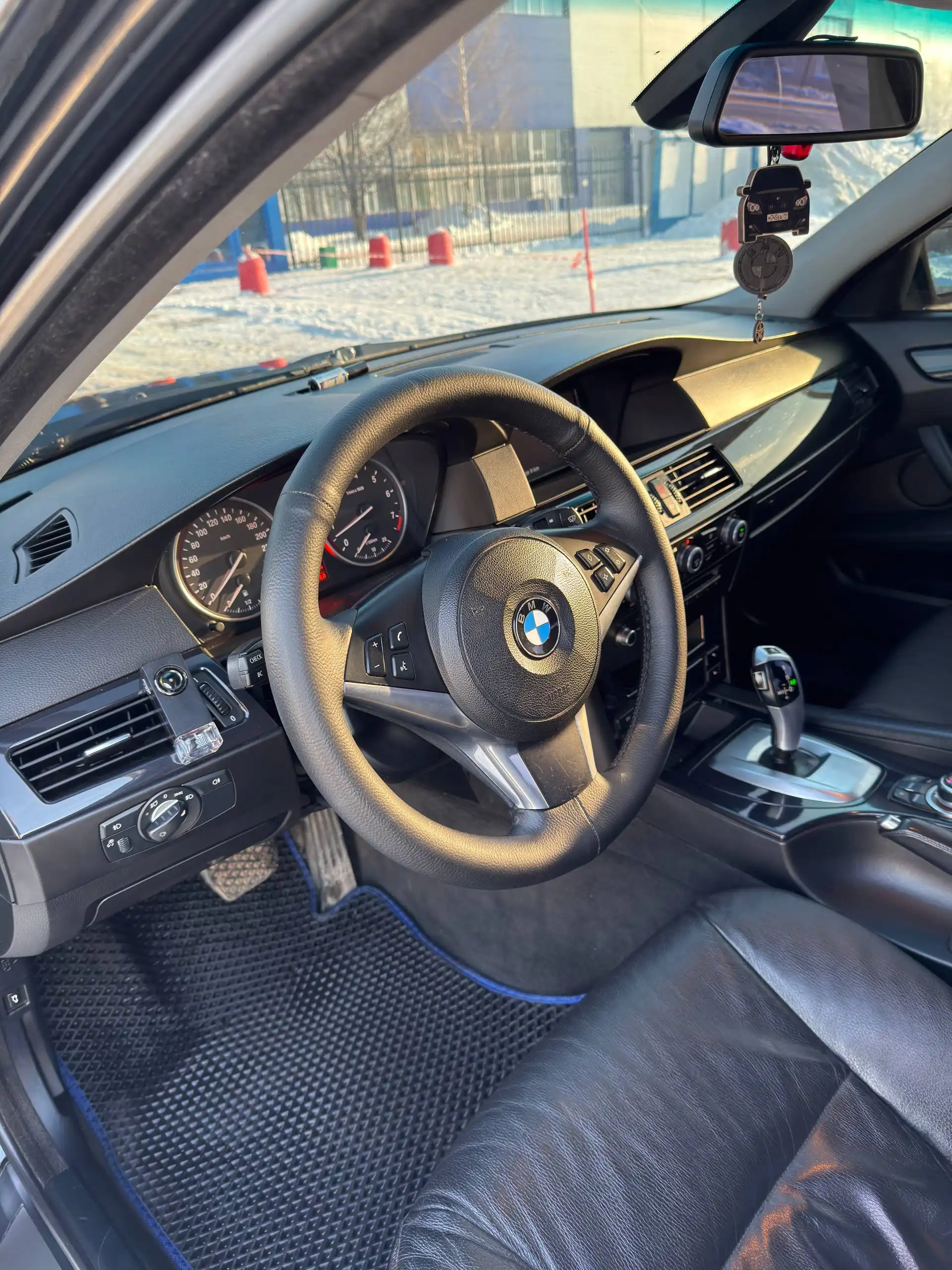 BMW E60 3.0 полный привод в М-пакете - Легковые автомобили (Авто) в Уфа