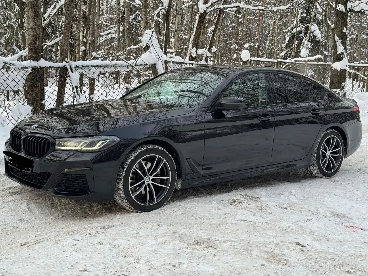 Продажа BMW 5 серии 2021 года выпуска - Легковые автомобили (Авто) в Москва