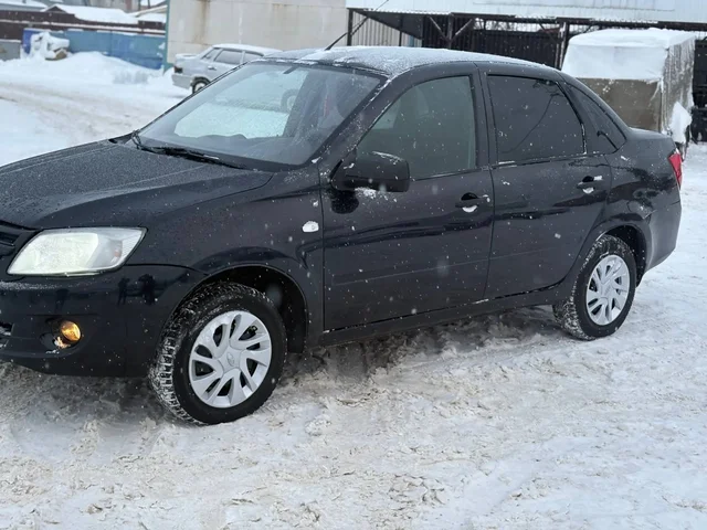 Продажа Lada Granta 2013 года в хорошем состоянии - Внедорожники/кроссоверы в Канаш