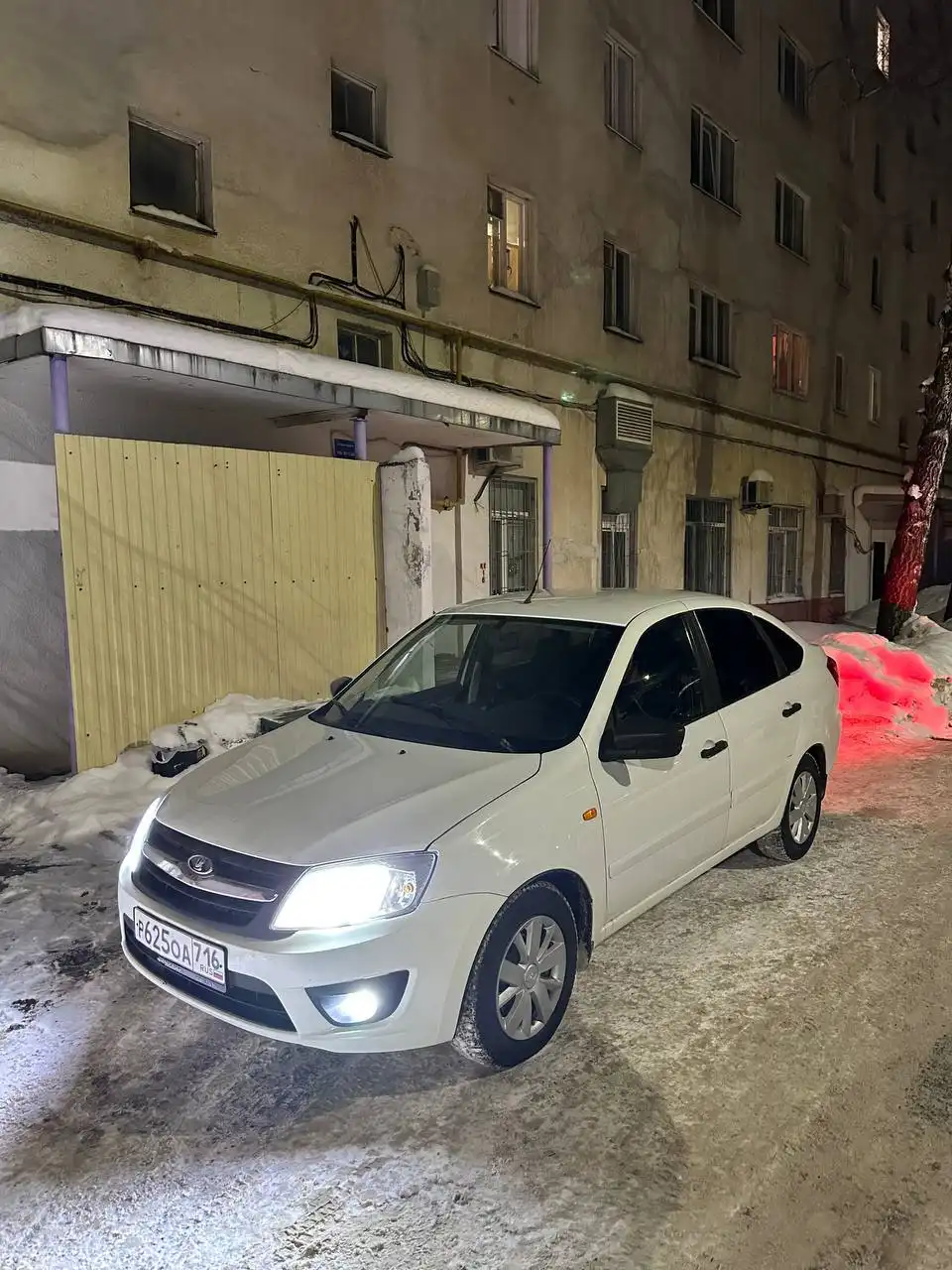 Продажа Lada Granta 2015 года в отличном состоянии - Легковые автомобили (Авто) в Казань