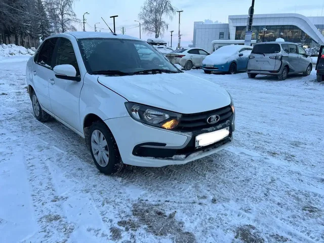 Продам Lada Granta 2023 года - Авто в Казань