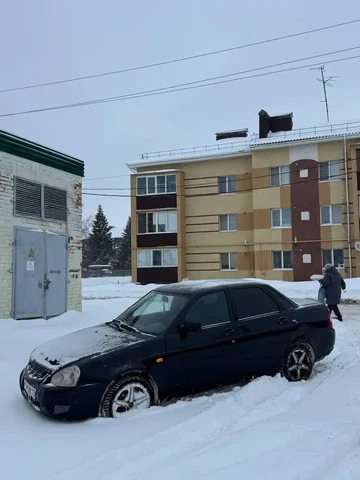 Продажа автомобиля 8-клапанного 2012 года - Авто в Альметьевск