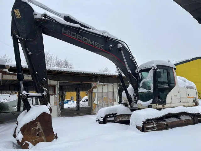 Гусеничный экскаватор Hidromek HMK 230 LC 2013 года - Запчасти в Подольск