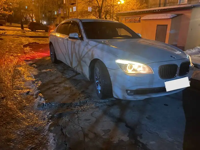 BMW 7 серии F01/F02 2010 г.в. не на ходу - Авто в Хабаровск