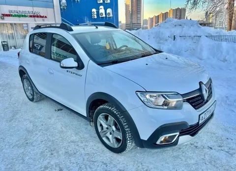 Renault Sandero Stepway 2020 года - Авто в Казань