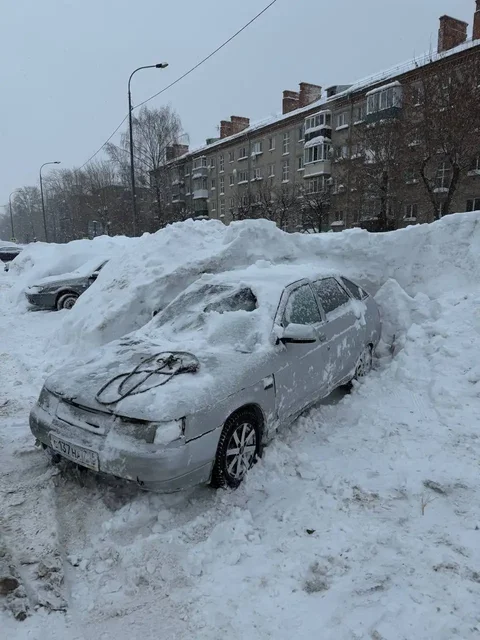 ВАЗ 2112 2003 года в Казани - Грузовики в Казань