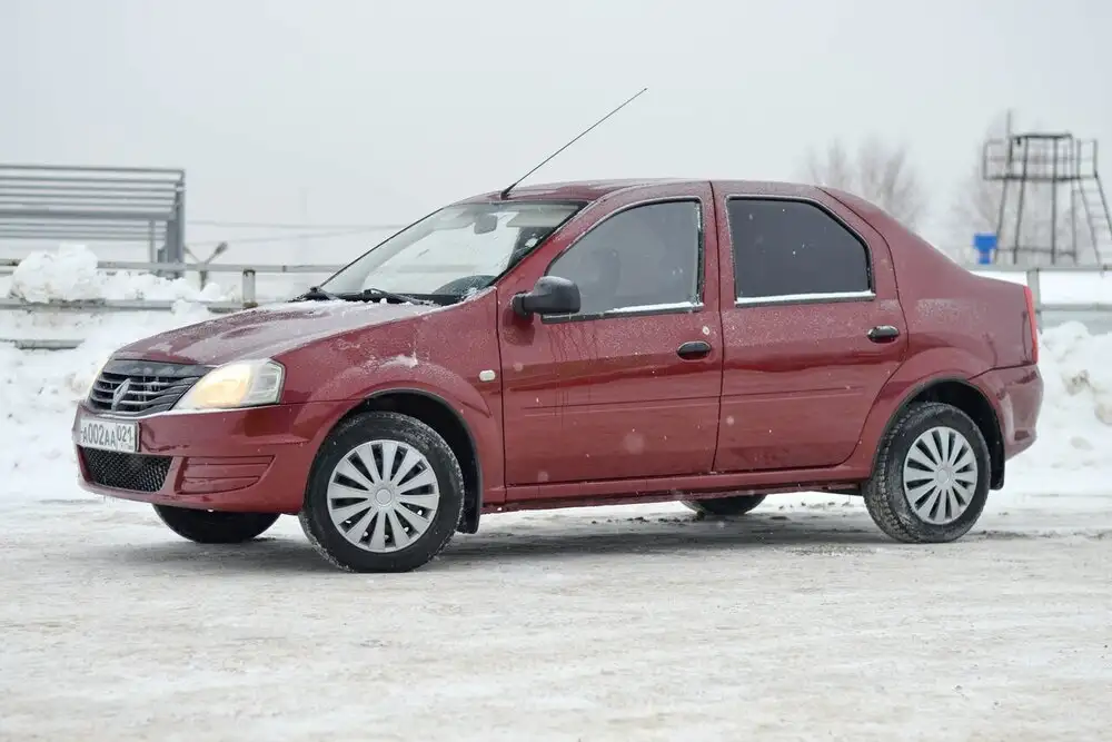 Renault Logan 2012 года в отличном состоянии - Легковые автомобили (Авто) в Канаш