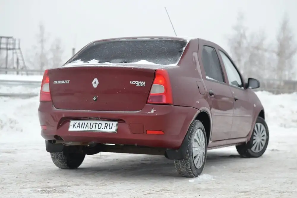 Renault Logan 2012 года в отличном состоянии - Легковые автомобили (Авто) в Канаш