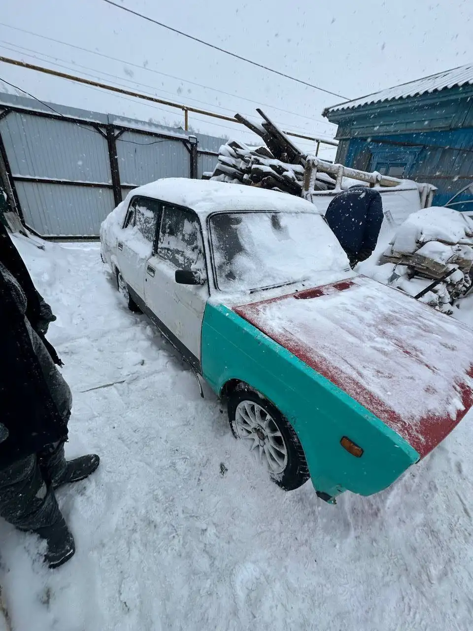 ВАЗ 2105 для ремонта - Легковые автомобили (Авто) в Камское Устье