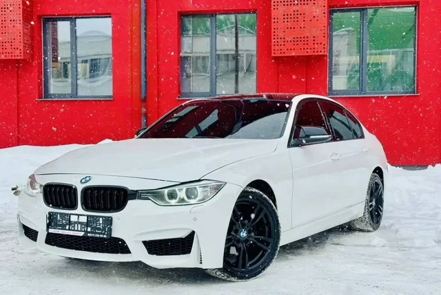 Продажа BMW F30 2.0 полный привод - Легковые автомобили в Казань