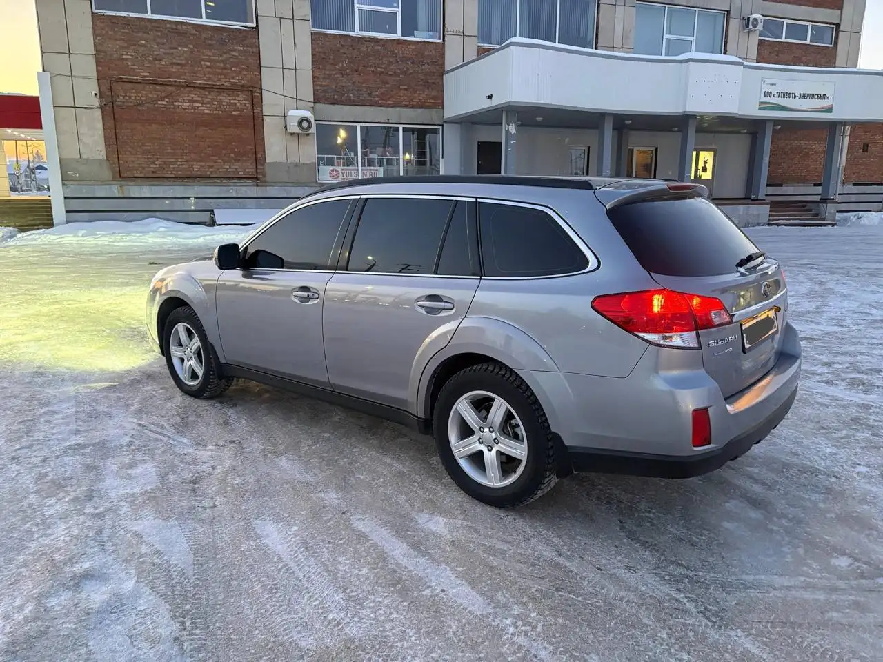 Продажа Subaru Outback 2011 года - Авто в Альметьевск
