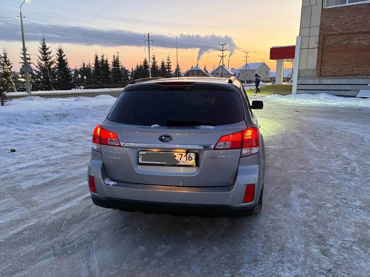 Продажа Subaru Outback 2011 года - Авто в Альметьевск