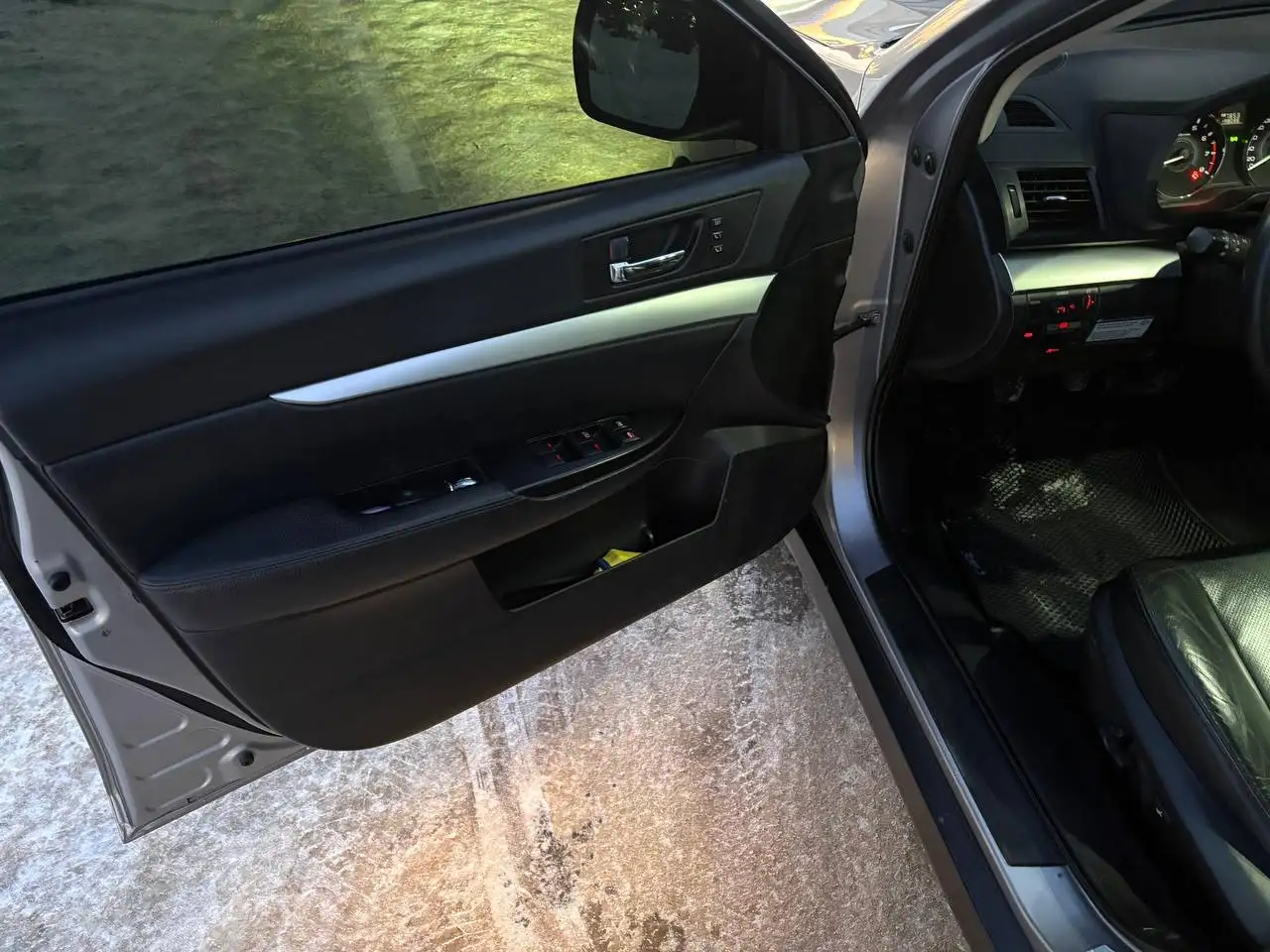 Продажа Subaru Outback 2011 года - Авто в Альметьевск