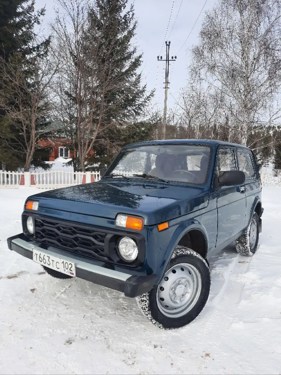 Продажа Нива 2011 года выпуска - Внедорожники (Авто) в Чебоксары