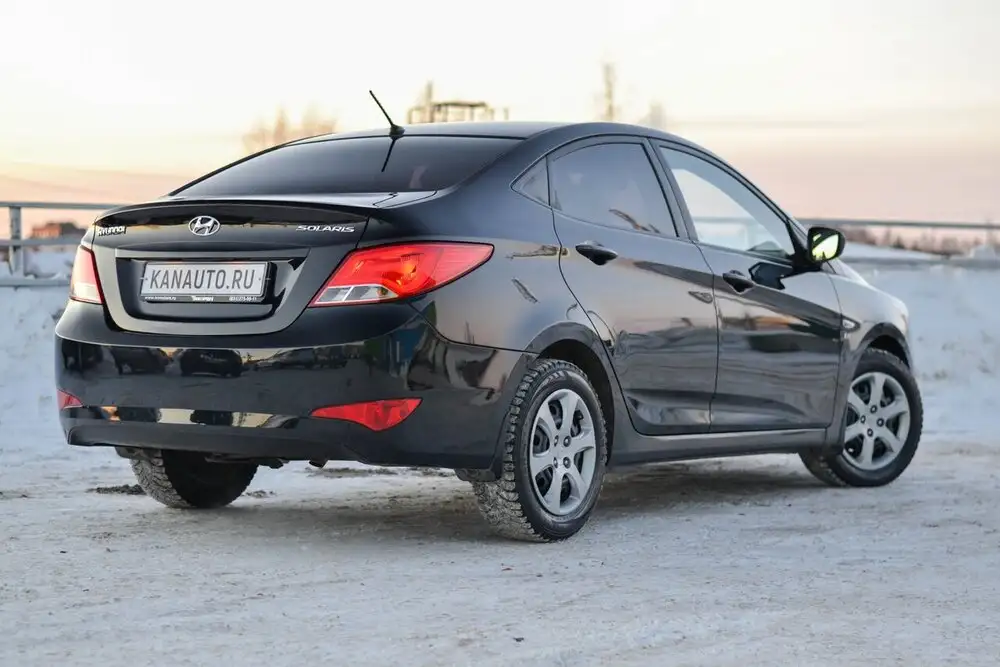 Hyundai Solaris 2016 автомат с автозапуском - Легковые автомобили (Авто) в Канаш