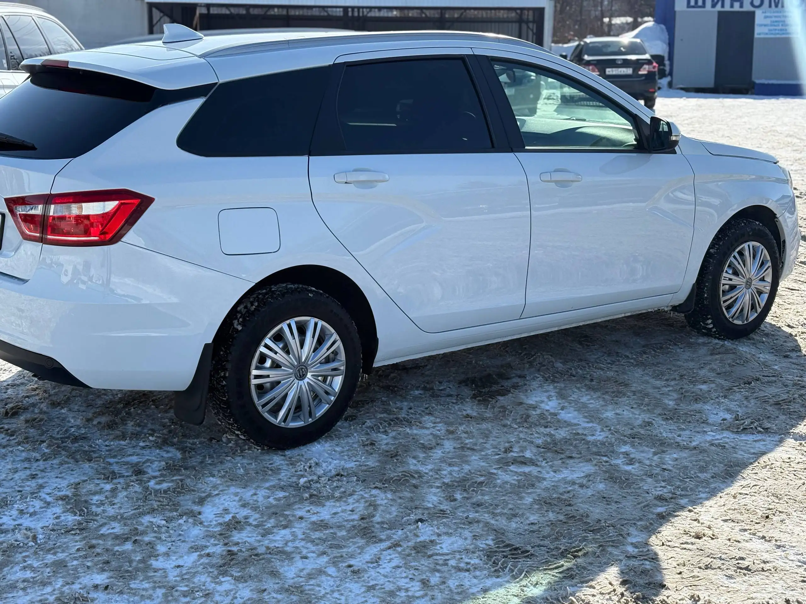 Lada Vesta универсал 2018 года в отличном состоянии - Lada (Авто) в Канаш