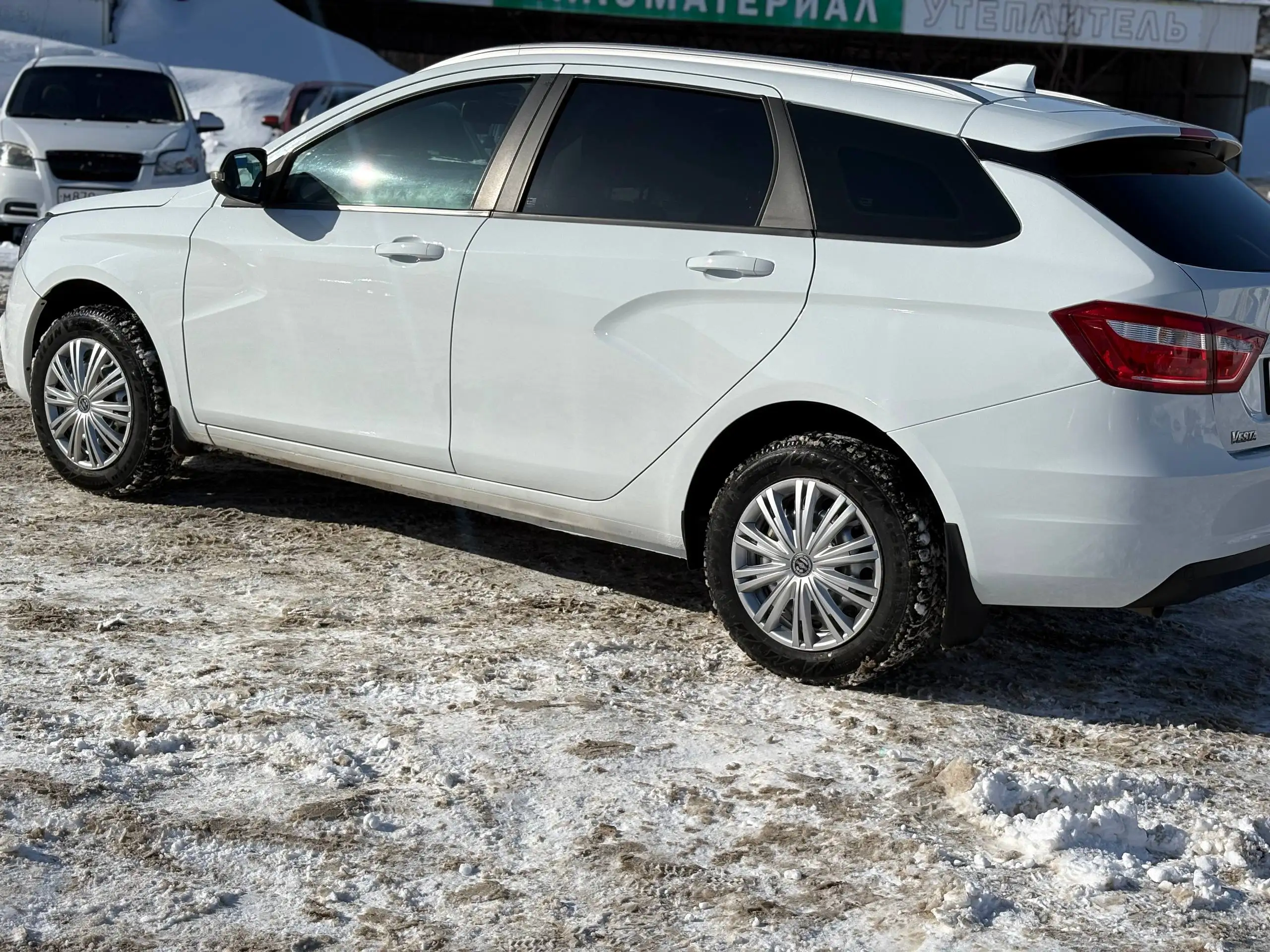 Lada Vesta универсал 2018 года в отличном состоянии - Lada (Авто) в Канаш