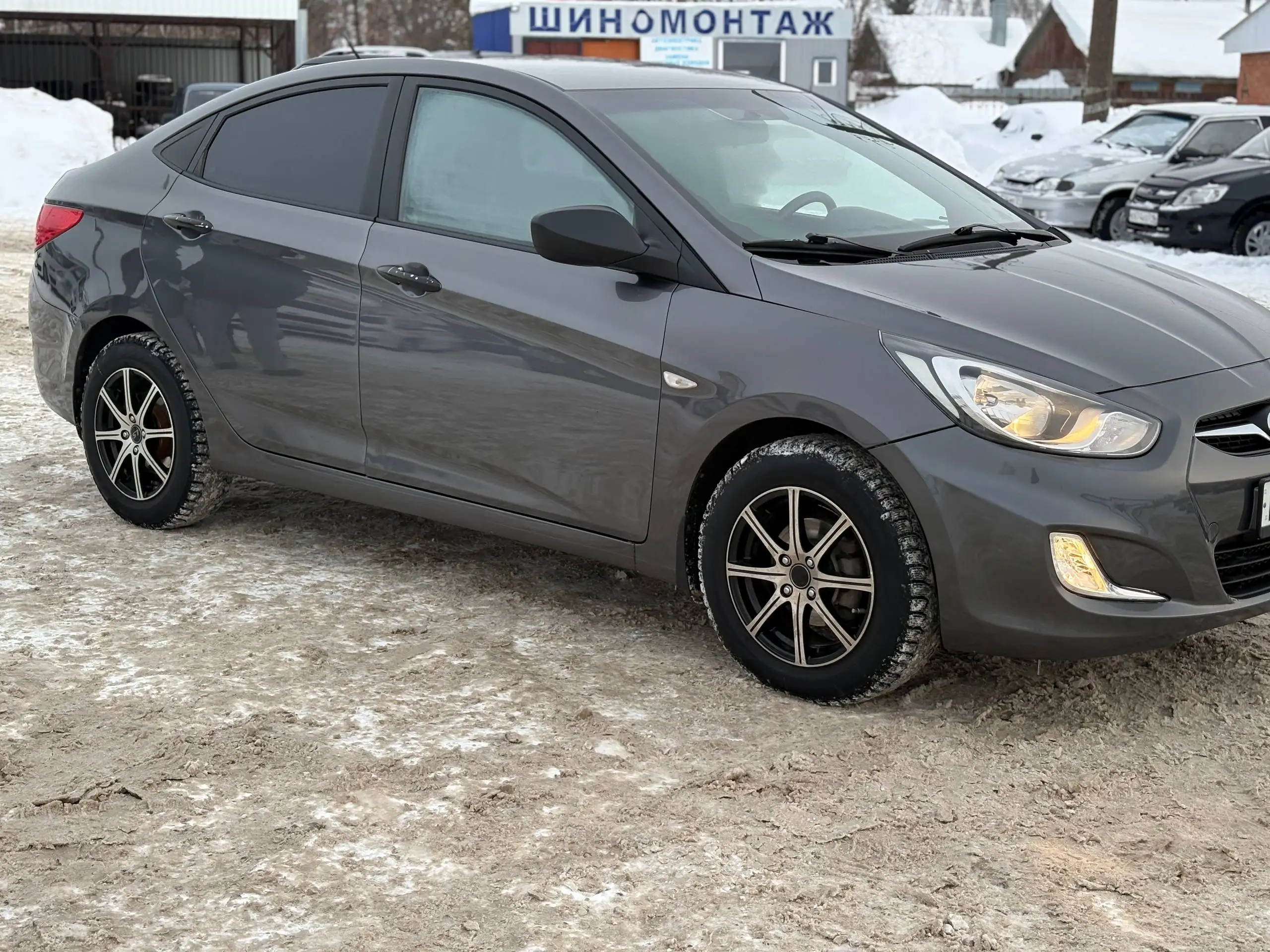 Hyundai Solaris 2012 года в отличном состоянии - Авто в Канаш